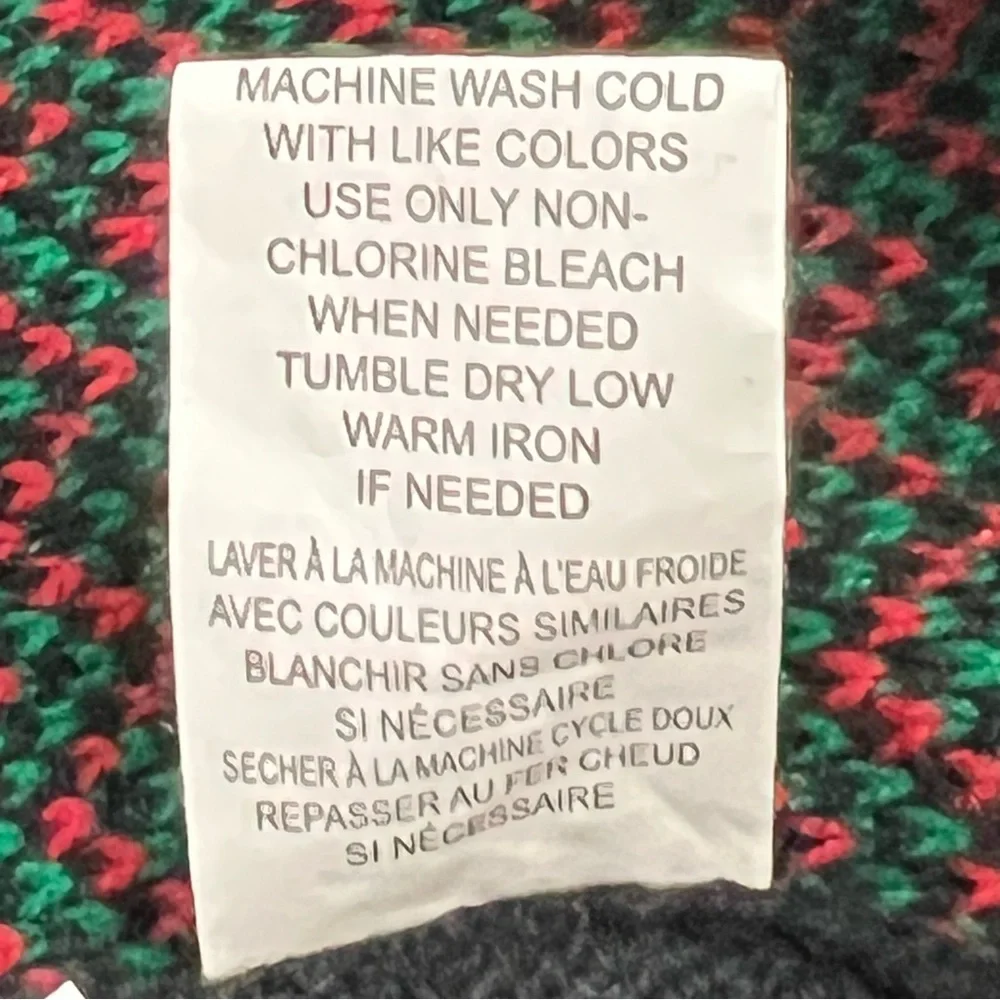 Ugly Christmas Sweater‎ Knitted Dragons and Castles Party